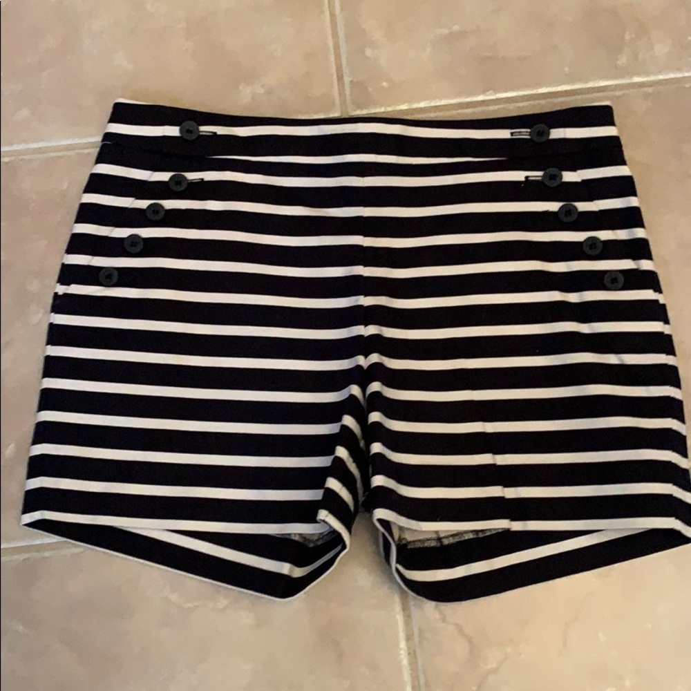 Limited shorts